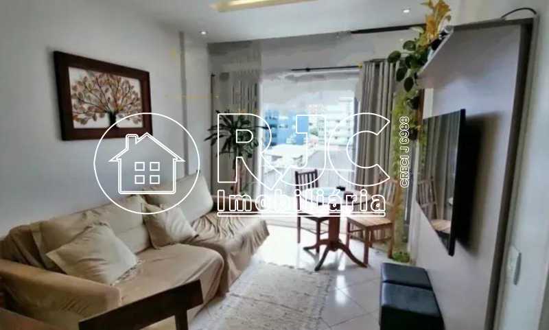 PHOTO-2025-12-05-14-29-54 - 1