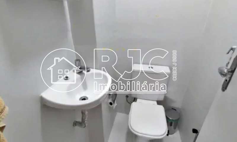 PHOTO-2025-12-05-14-29-57 - 10