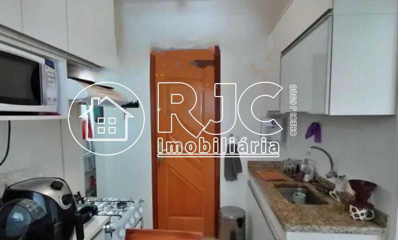 PHOTO-2025-12-05-14-29-58_1 - 16