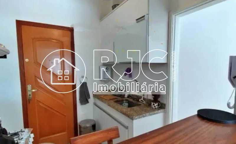 PHOTO-2025-12-05-14-29-58_3 - 18