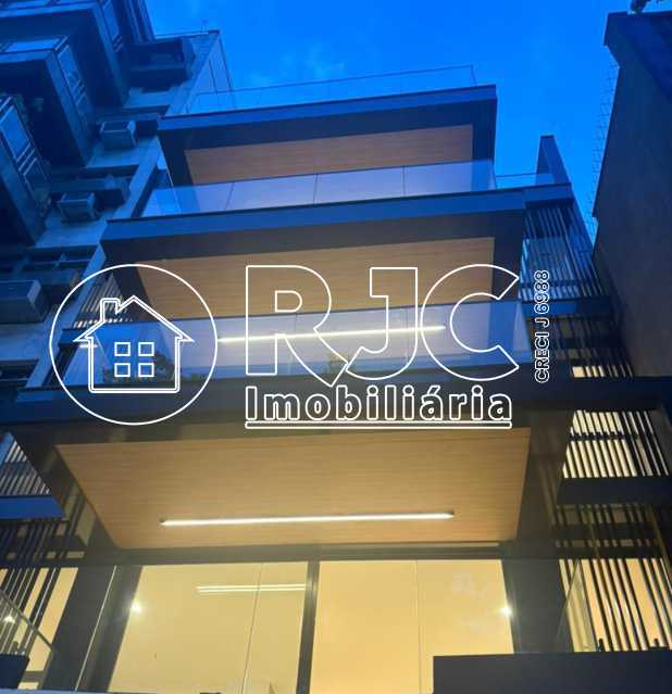 Screenshot_20260121_130023_Wha - 10