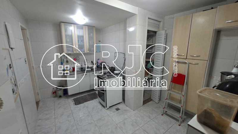 Conheça 14 do imóvel - Apartamento à venda Rua Uruguai, Tijuca, Rio de Janeiro - R$ 380.000 - MBAP28883 - 14 14 - 14