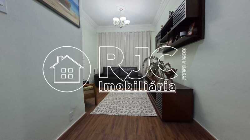 Conheça 02 do imóvel - Apartamento à venda Rua Alves de Brito, Tijuca, Rio de Janeiro - R$ 499.000 - MBAP28917 - 2 02 - 2