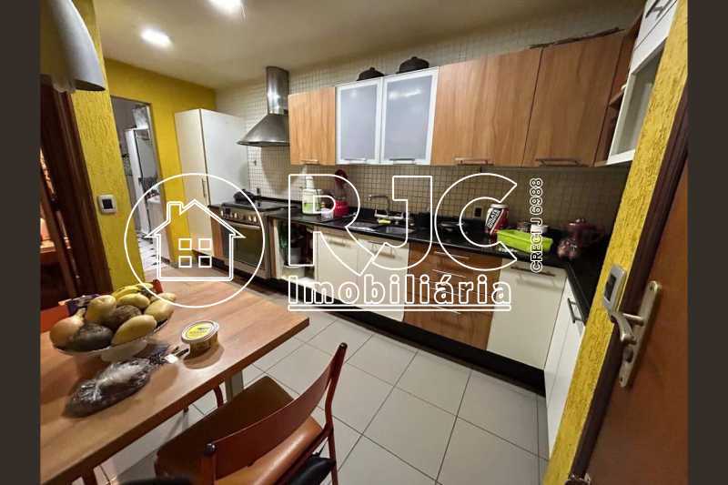 original895066644-285.67222724 - 13