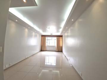 Imperdível - Apartamento à venda Rua Conde de Bonfim, Tijuca, Rio de Janeiro - R$ 680.000 - MBAP36091