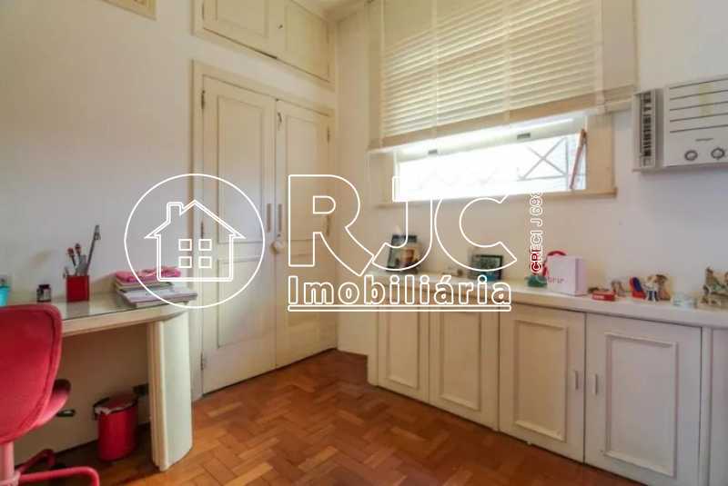 casa-com-3-quartos-a-venda-320 - 16