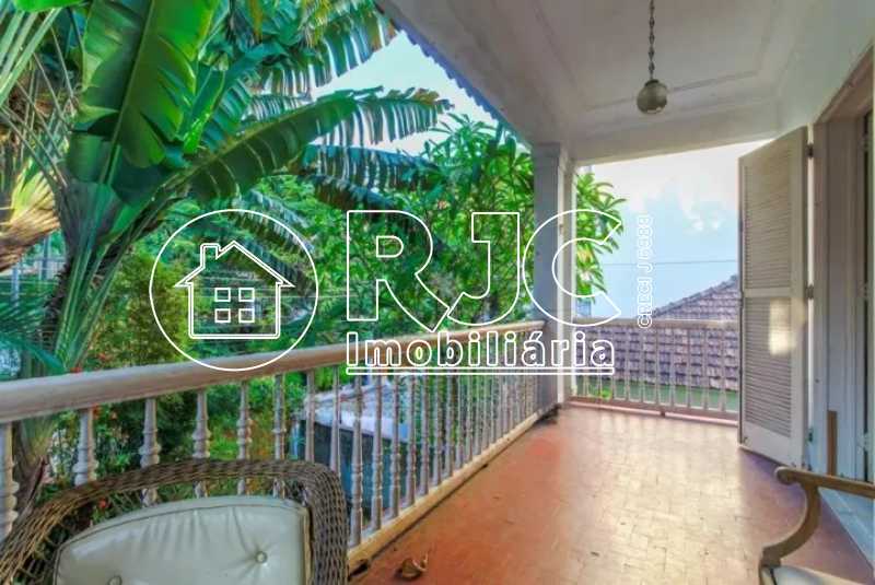 casa-com-3-quartos-a-venda-320 - 18