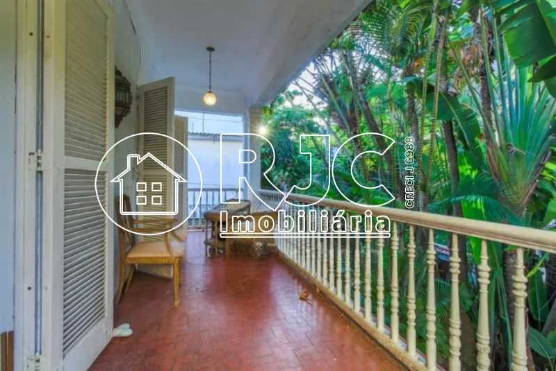 casa-com-3-quartos-a-venda-320 - 20