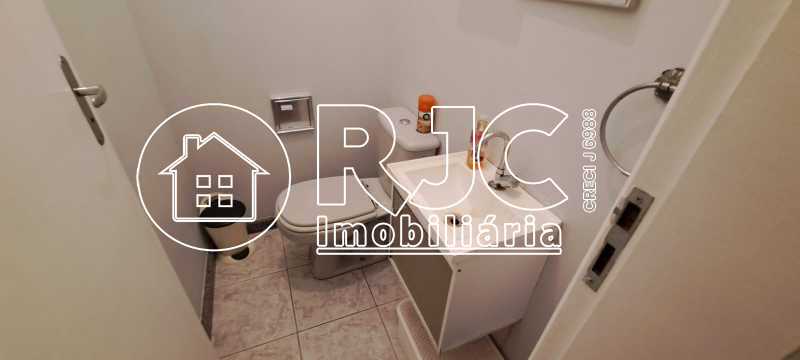 WhatsApp Image 2026-04-07 at 1 - 17