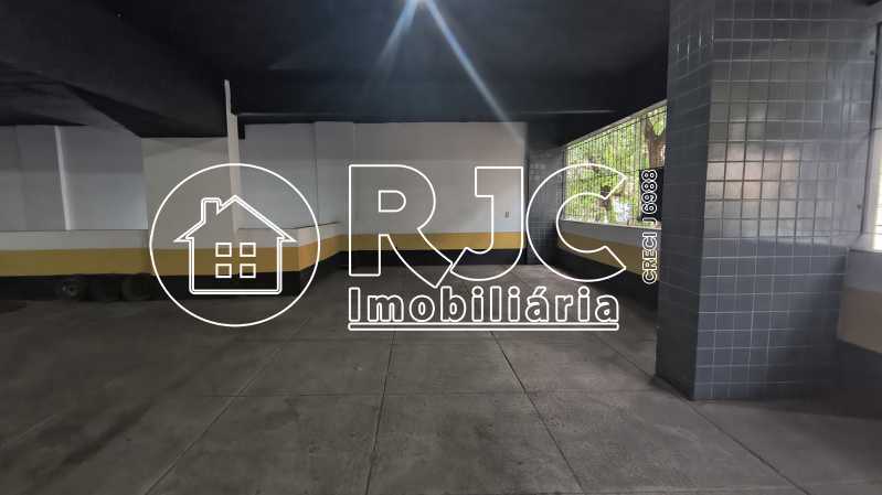 84913252-aa8e-41ef-b7ca-7a1594 - 12