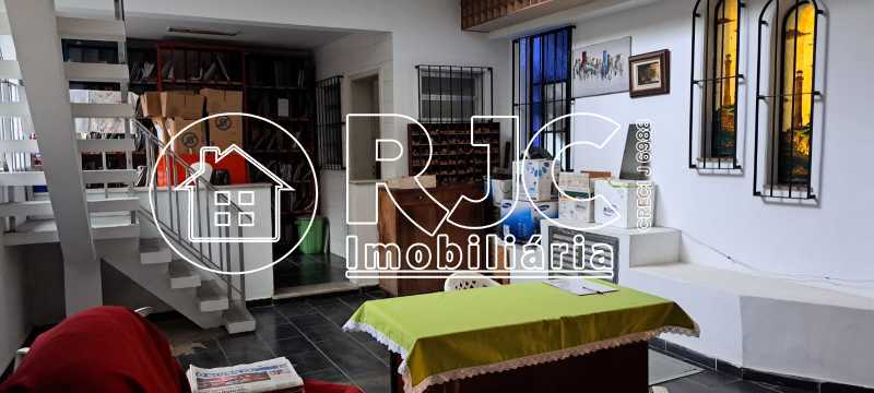 WhatsApp Image 2025-06-06 at 2 - 4