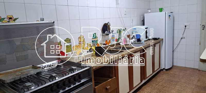 WhatsApp Image 2025-06-06 at 2 - 10