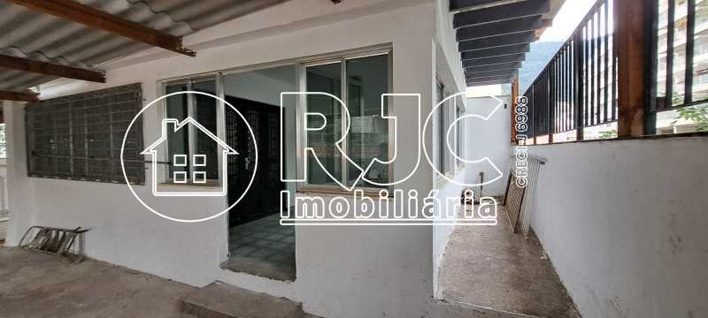 WhatsApp Image 2025-06-06 at 2 - 15