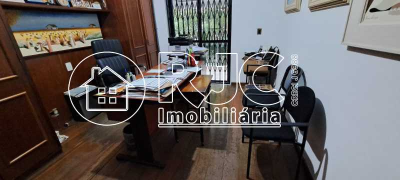 WhatsApp Image 2025-06-06 at 2 - 22