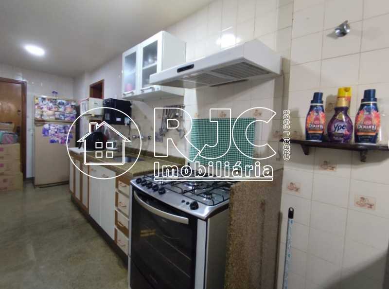 Conheça 13 do imóvel - Apartamento à venda Rua Fábio Luz, Méier, Rio de Janeiro - R$ 300.000 - MBAP28993 - 13 13 - 13