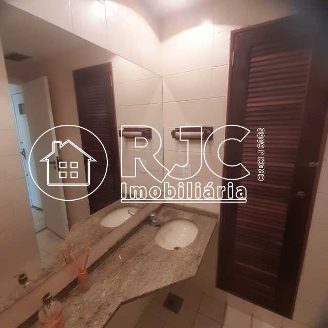 Conheça WhatsApp Image 2026-04-29 at 1 do imóvel - Sala Comercial 65m² à venda Avenida Almirante Barroso, Centro, Rio de Janeiro - R$ 300.000 - TISL00073 - 2 WhatsApp Image 2026-04-29 at 1 - 2