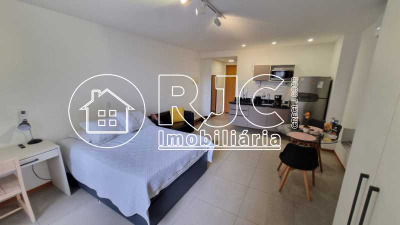 Conheça 01. do imóvel - Studio à venda Rua Senador Dantas, Centro, Rio de Janeiro - R$ 480.000 - MBST00043 - 1 01. - 1
