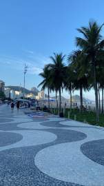 Ótima localização - Apartamento à venda Rua Bolivar, Copacabana, Rio de Janeiro - R$ 1.260.000 - MBAP36174