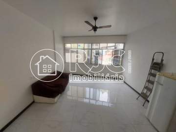 Ótima localização - Apartamento à venda Rua Carlos de Vasconcelos, Tijuca, Rio de Janeiro - R$ 320.000 - MBAP11749