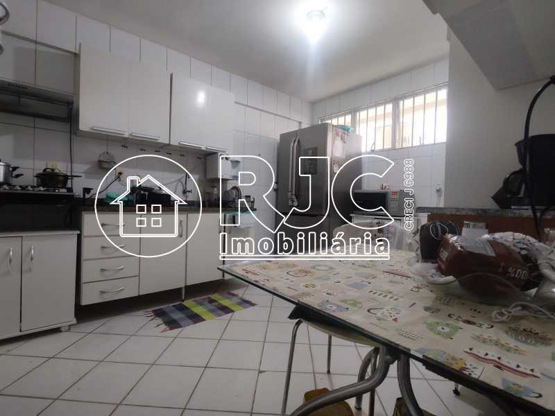 Conheça 05. do imóvel - Casa em Condomínio 3 quartos à venda Pechincha, Rio de Janeiro - R$ 370.000 - MBCN30102 - 5 05. - 5