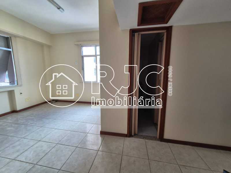 Conheça 7 do imóvel - Sala Comercial 45m² à venda Avenida Treze de Maio, Centro, Rio de Janeiro - R$ 140.000 - TISL00076 - 7 7 - 7