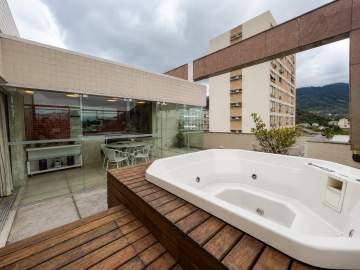 Imperdível - Cobertura à venda Avenida Visconde de Albuquerque, Leblon, Rio de Janeiro - R$ 3.499.000 - MBCO30746