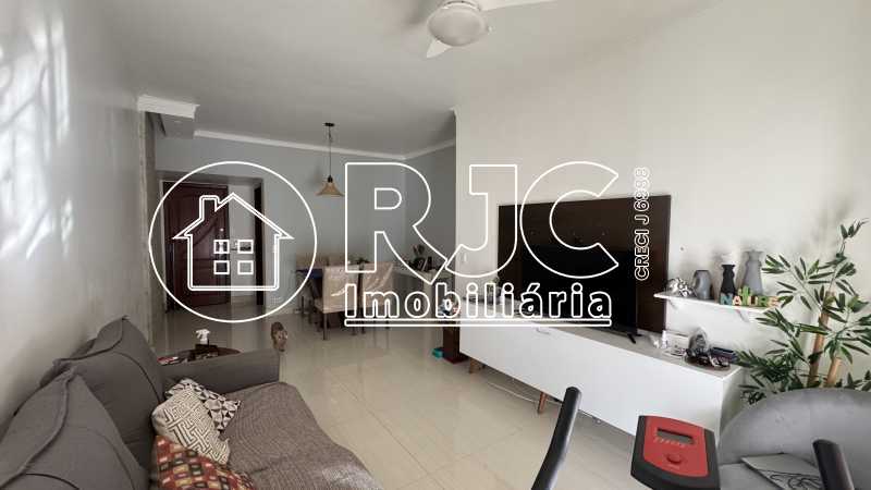 Conheça 9 do imóvel - Apartamento à venda Rua Senador Nabuco, Vila Isabel, Rio de Janeiro - R$ 280.000 - MBAP29108 - 9 9 - 9