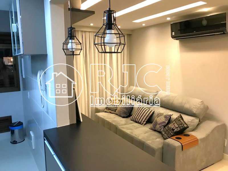 Conheça 5 do imóvel - Apartamento à venda Rua Visconde de Itamarati, Tijuca, Rio de Janeiro - R$ 980.000 - MBAP36211 - 5 5 - 5