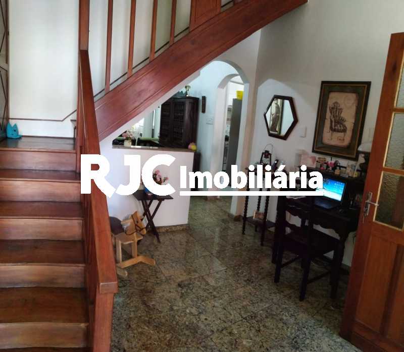 02 - Hall de entrada 1ºar - 2