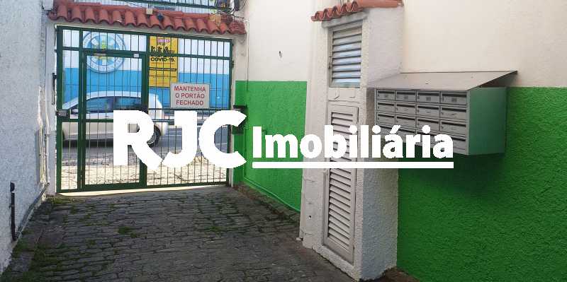 19.1 Portão externo da Vila - 25