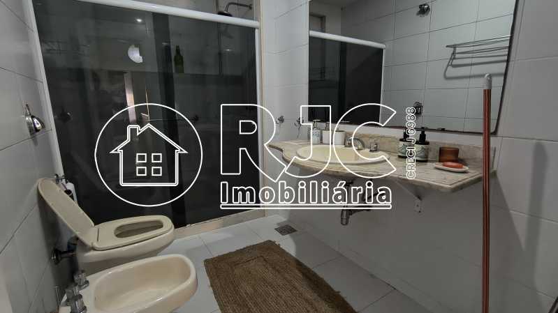 Conheça 16 do imóvel - Casa 5 quartos à venda Tijuca, Rio de Janeiro - R$ 1.180.000 - MBCA50044 - 15 16 - 15