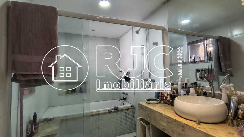 Conheça 28 do imóvel - Casa 5 quartos à venda Tijuca, Rio de Janeiro - R$ 1.180.000 - MBCA50044 - 28 28 - 28