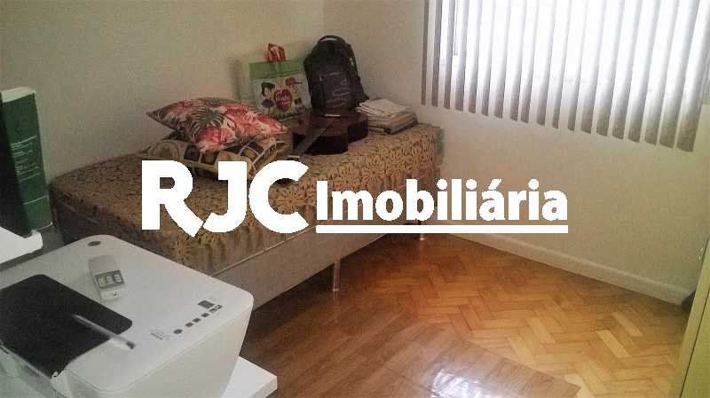 11.      3º  Quarto - 9