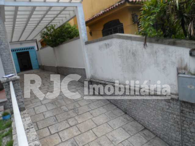FOTO 09 - 23