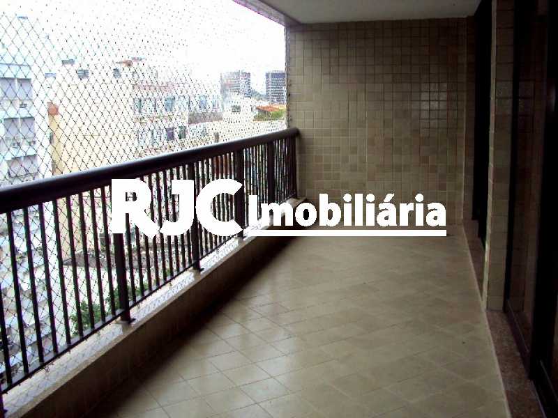 1.     Varandão - 1