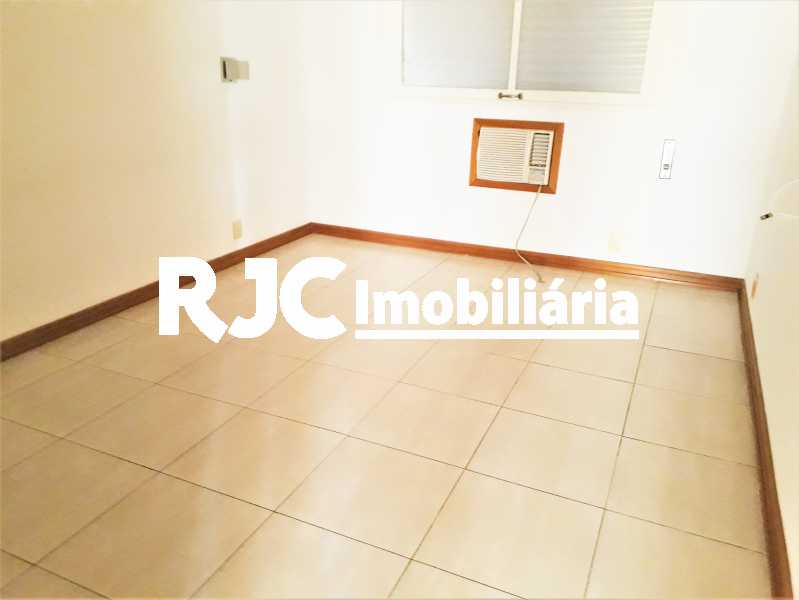 FOTO 10 - 10