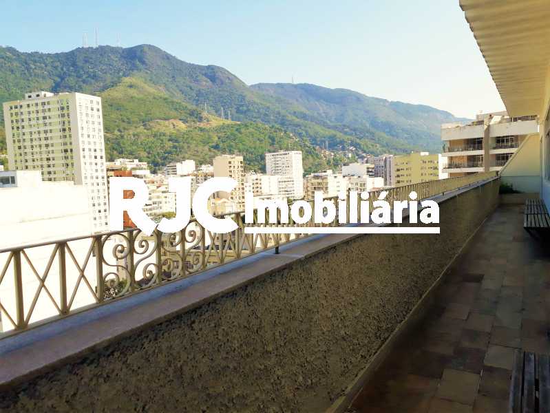FOTO 25 - 25