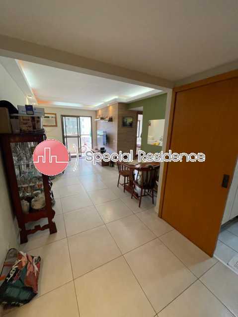 Conheça PHOTO-2024-10-16-11-27-42 do imóvel - Apartamento 2 quartos à venda Barra da Tijuca, Rio de Janeiro - R$ 849.000 - 202301 - 10 PHOTO-2024-10-16-11-27-42 - 10