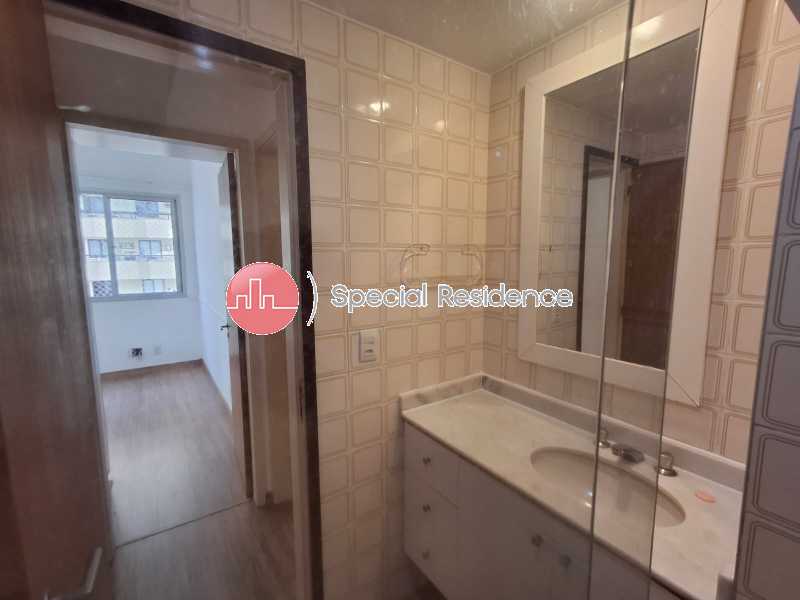 Conheça PHOTO-2025-06-16-11-54-27_1 do imóvel - Apartamento 2 quartos para alugar Barra da Tijuca, Rio de Janeiro - R$ 4.000 - LOC201746 - 11 PHOTO-2025-06-16-11-54-27_1 - 11