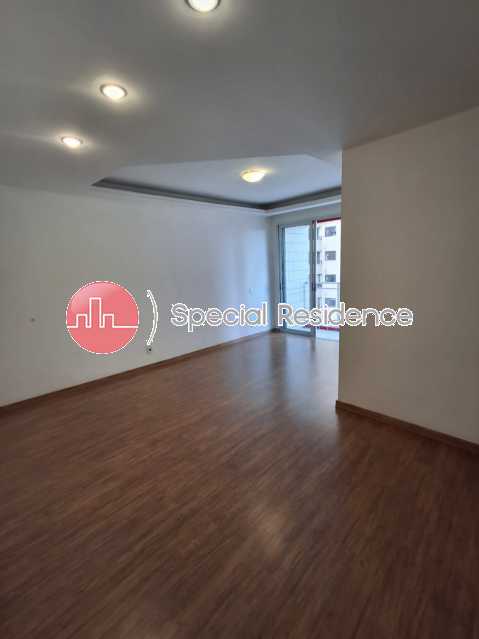 Conheça PHOTO-2025-06-16-11-54-28 do imóvel - Apartamento 2 quartos para alugar Barra da Tijuca, Rio de Janeiro - R$ 4.000 - LOC201746 - 5 PHOTO-2025-06-16-11-54-28 - 5