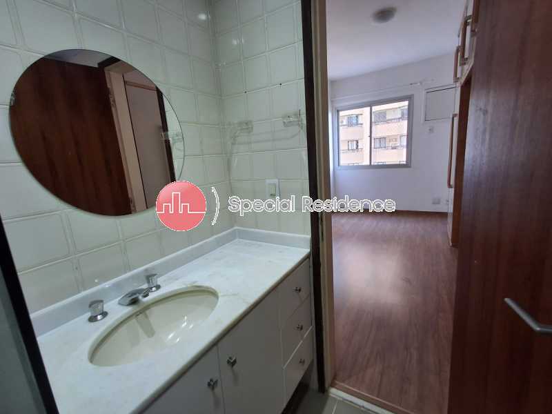 Conheça PHOTO-2025-06-16-11-54-31_2 do imóvel - Apartamento 2 quartos para alugar Barra da Tijuca, Rio de Janeiro - R$ 4.000 - LOC201746 - 26 PHOTO-2025-06-16-11-54-31_2 - 26