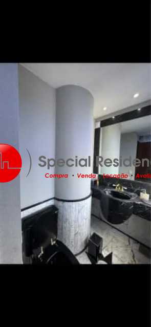 1759674032419 - Copia - 10