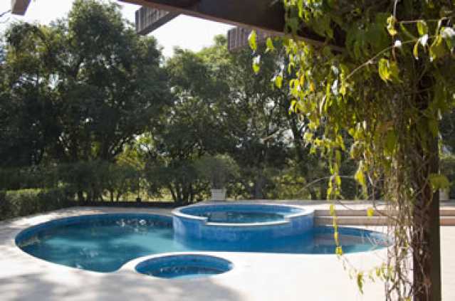 Conheça Condomínio - Piscina do empreendimento - Fachada - Condomínio Residencial Pedra da Matta - 6 - 18 Condomínio - Piscina - 18