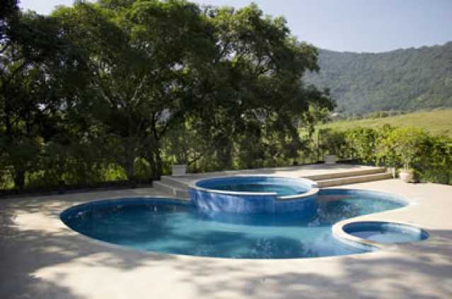 Conheça Condomínio - Piscina do empreendimento - Fachada - Condomínio Residencial Pedra da Matta - 6 - 22 Condomínio - Piscina - 22