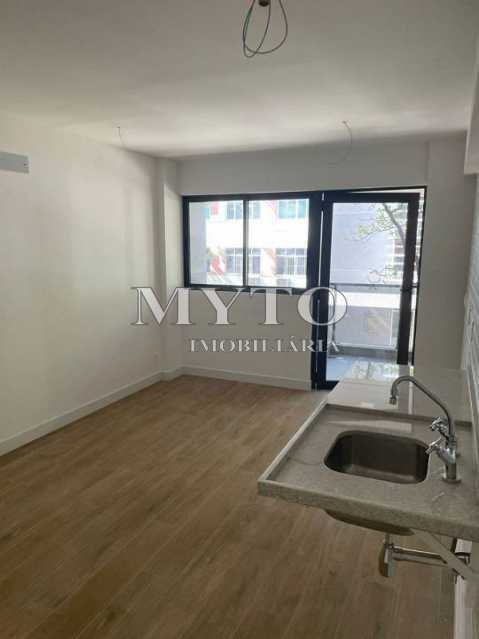 CD26DB4F-9FDE-42AB-873D-4393CD - 5