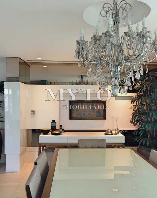 607c8410-450e-471f-873a-d3b6fe - 12