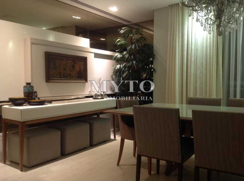 b448ab7d-8b25-46bb-a298-ec8e30 - 3