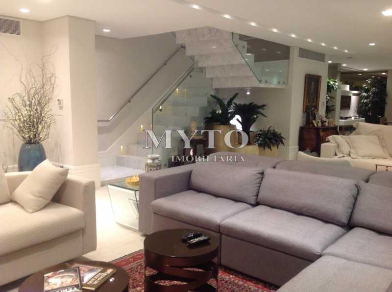 4b1059ad-146e-44be-8b5f-82c4dd - 4