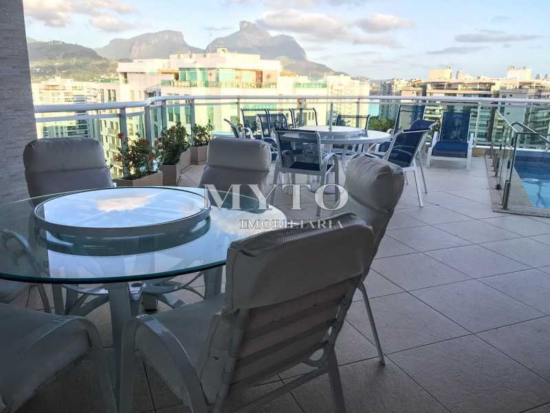 933a65a7-9dd7-451f-add7-33fbe4 - 5