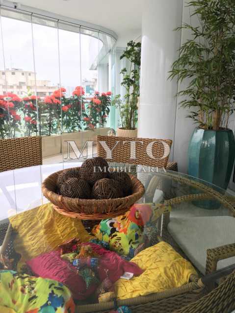 ea555ef4-0e47-4ed0-a282-11c8e8 - 25